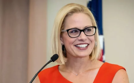 Kyrsten Sinema’s Next Platform: 3 Signals in Her Move to a Columnist Role