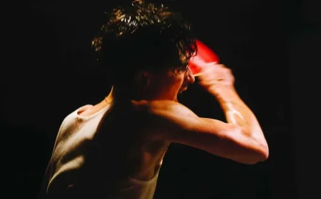 Marty Supreme Streaming as Awards Buzz Peaks: What the Debate Signals Now