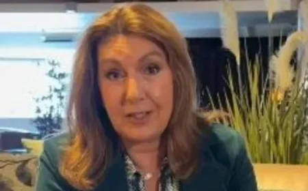 Jane Mcdonald: Public Comeback Masks Five-Year Private Grief