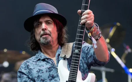Phil Campbell, Longtime Motörhead Guitarist, Dies Aged 64