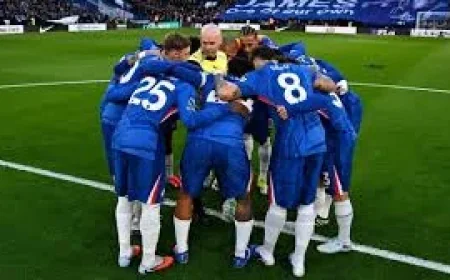Chelsea Fc and the centre-circle huddle: 3 flashpoints as Paul Tierney steps into the ritual