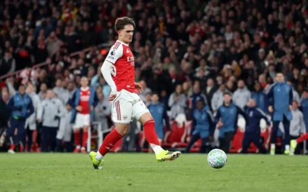 Arsenal Defeats Everton 2-0: Dowman Becomes Premier League’s Youngest Scorer
