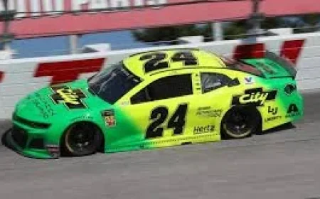 Tom Cruise: ‘Days of Thunder’ sequel momentum builds as writer meets NASCAR teams