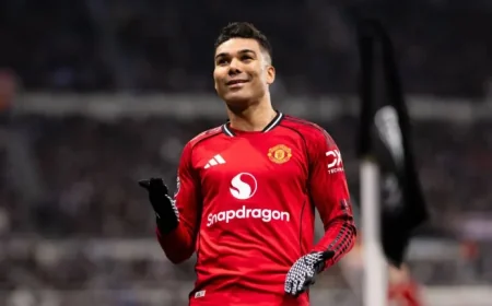 Casemiro U-turn considered as Man United weigh contract moves