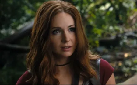 The Rock Sees Jumanji Set Go Wild as Karen Gillan’s Final-Day Clips Spark Fresh Buzz