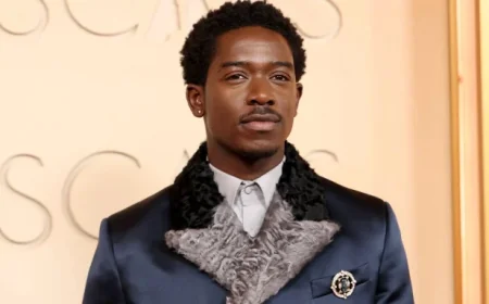 Damson Idris Wears Original Marquise Blue Diamond Brooch on Oscars Red Carpet