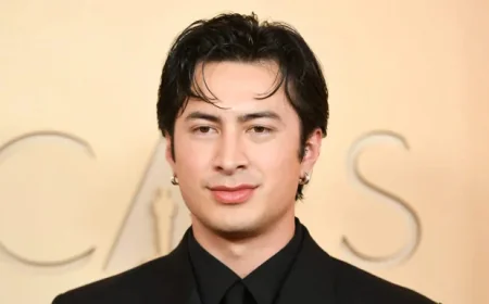 Hudson Williams at the Oscars: 3 Revelations from a Debut That Merged Fashion, Fame and a Teaser