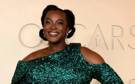 Michael B Jordan’s Oscar Brooch Reveals a Quiet Contradiction Between Bespoke Luxury and a Minimalist Past