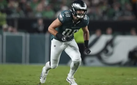 Eagles Secure Dallas Goedert with One-Year Extension: Sources