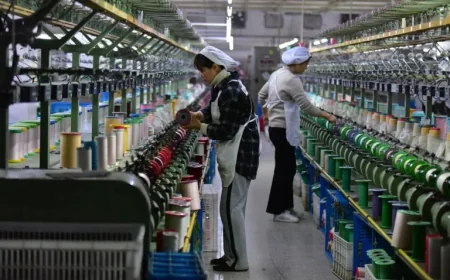 Chinese Economy Rebounds Strongly Amid Looming War Risks