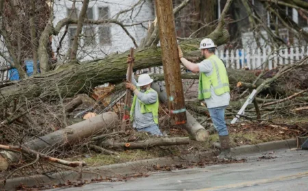 Entergy Outage Map: 4 realities behind Midwest windstorm restoration as crews race toward Monday night