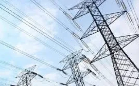 Power Outage: School Delays and a Digital Blackout Reveal a Communication Failure