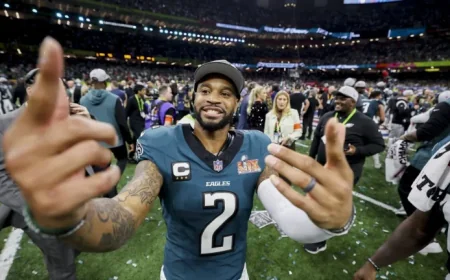 Darius Slay and the 2026 inflection point: Only one call he says he’ll take