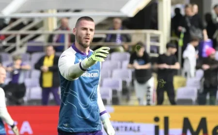 Cremonese – Fiorentina, a 0-0 start framed by a memory and a moment of resistance