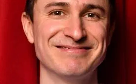 Tom Rosenthal among nine stars still to come to Lancashire this month — a late-March entertainment surge