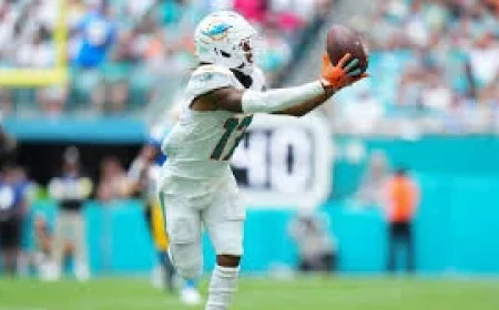 Jaylen Waddle ignites offseason talk with fight claim — Pat Surtain fires back fast