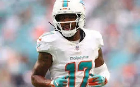 Why Dolphins traded Jaylen Waddle to Broncos in blockbuster deal