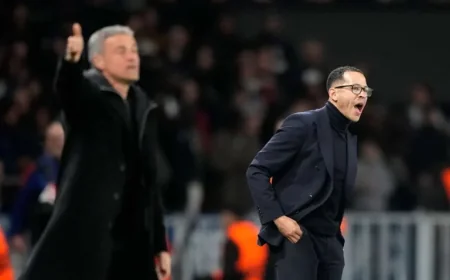 Liam Rosenior’s Future at Chelsea: Why Owners Should Be Cautious as Succession Talk Grows