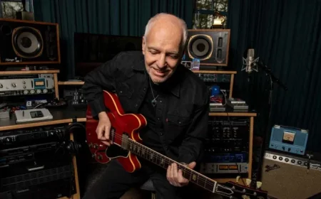 Peter Frampton Unveils “Carry the Light” Album with “Buried Treasure” Single