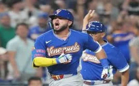 Suarez Mlb as the WBC spotlight shifts: Wilyer Abreu’s viral blast and what comes next