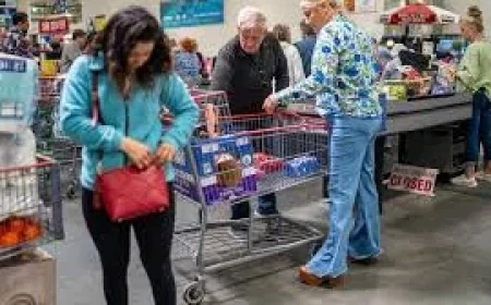 Ppi: Wholesale prices rose 0.7% in February, much more than expected