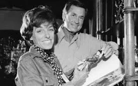 Holly Hallstrom and the Limits of What Can Be Confirmed: 3 Signals From a Blocked Record