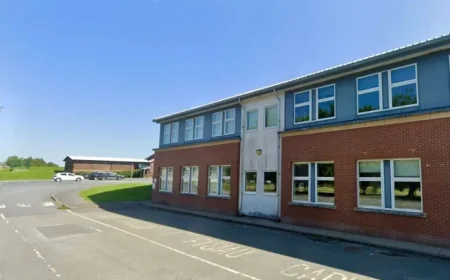 Lockdown at Ysgol Calon Cymru after man seen near school — lockdown lifted