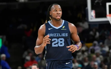 Ron Harper and the Celtics’ roster math: a two-way player watching a door open for someone else