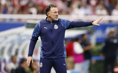 Santiago Sandoval stuns Akron as Chivas chase a historic home unbeaten mark