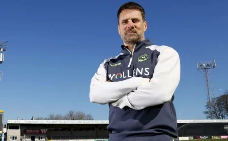 Neil Warnock: Replaced After Two Weeks as Torquay Turns to Jimmy Ball in Rapid Change