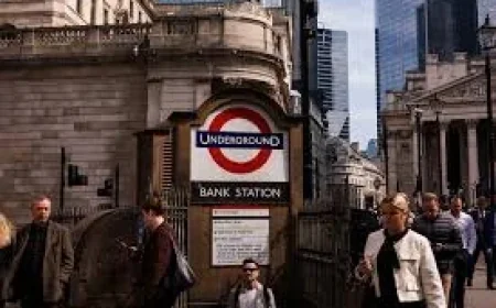 Uk pay growth hits slowest pace in more than five years as rate decision nears