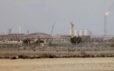 Iranian Strike to Reduce Qatari LNG Supply by 17% for Five Years