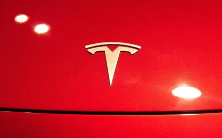 Feds Escalate Probe into Tesla’s Supervised Full Self-Driving Software