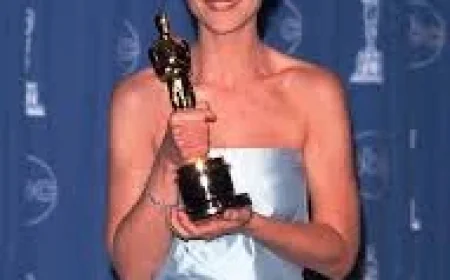 Helen Hunt, 62, Looked Youthful on the Oscar Party Circuit Almost 30 Years After Winning Her Academy Award