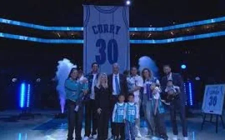 Hornets Raise Dell Curry’s No. 30 into Rafters at Jersey Retirement Ceremony