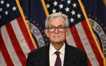 June Fed Rate Hike Likely as Stagflation Concerns Rise