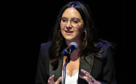 Cbs News Radio and the Human Cost of a Newsroom Reset: Staff Face Imminent Cuts Under Bari Weiss