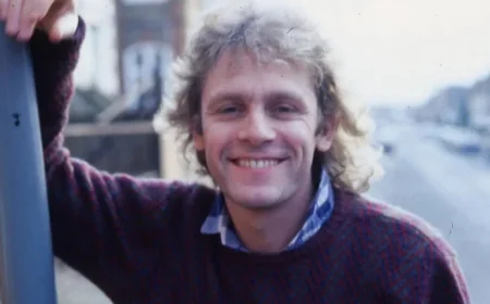 EastEnders icon unrecognisable as 80s TV heartthrob Paul Nicholas stuns This Morning fans