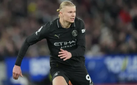 Usports Hockey: What Erling Haaland’s Chess Bet Reveals About Athlete Investment Priorities