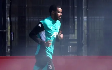 Slot confirms Isak will be fit for Liverpool’s trip to PSG next month