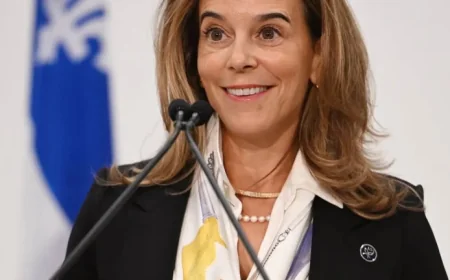 Christine Fréchette Wins a High-Profile Backer as the CAQ Leadership Race Turns Personal