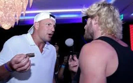 Rob Gronkowski and a near-clash at a flag football draft: the moment Kevin Hart stepped in