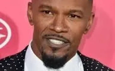 Jamie Foxx roast moment turns tense as comedian recalls backstage confrontation