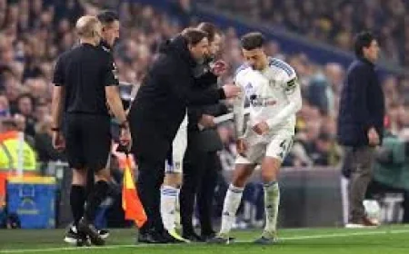 West Ham.fixtures Loom Large as Leeds Face a Pivotal Five-Game Run-In