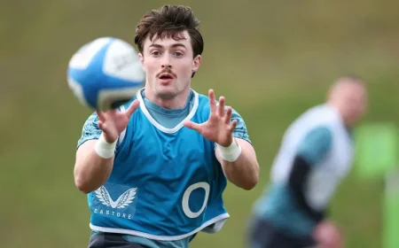 Prem Rugby: Exeter beat Sale to move into play-off places