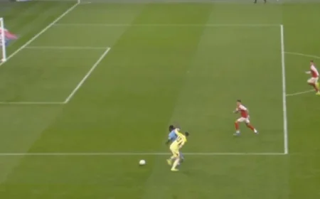 Arsenal escape ‘clear red card’ as Kepa Arrizabalaga fouls Jeremy Doku to stop Man City goal