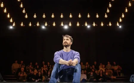 Daniel Radcliffe Gives One Million Reasons to Love Life in Every Brilliant Thing — A Review