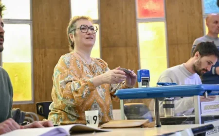 Paris Second Round: An Empty Ballot Box, a Thermos and the Long Day of Local Voting