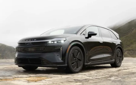 Lucid Celebrates as Tesla Model S and X Phase Out