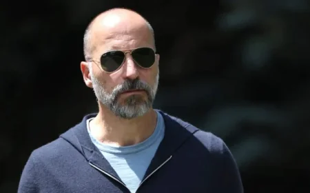 Uber Strikes Deals to Challenge Robotaxi Monopoly